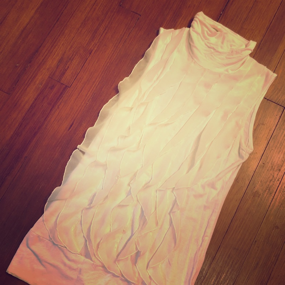 Cable and Gauge sleeveless Turtle neck ruffle